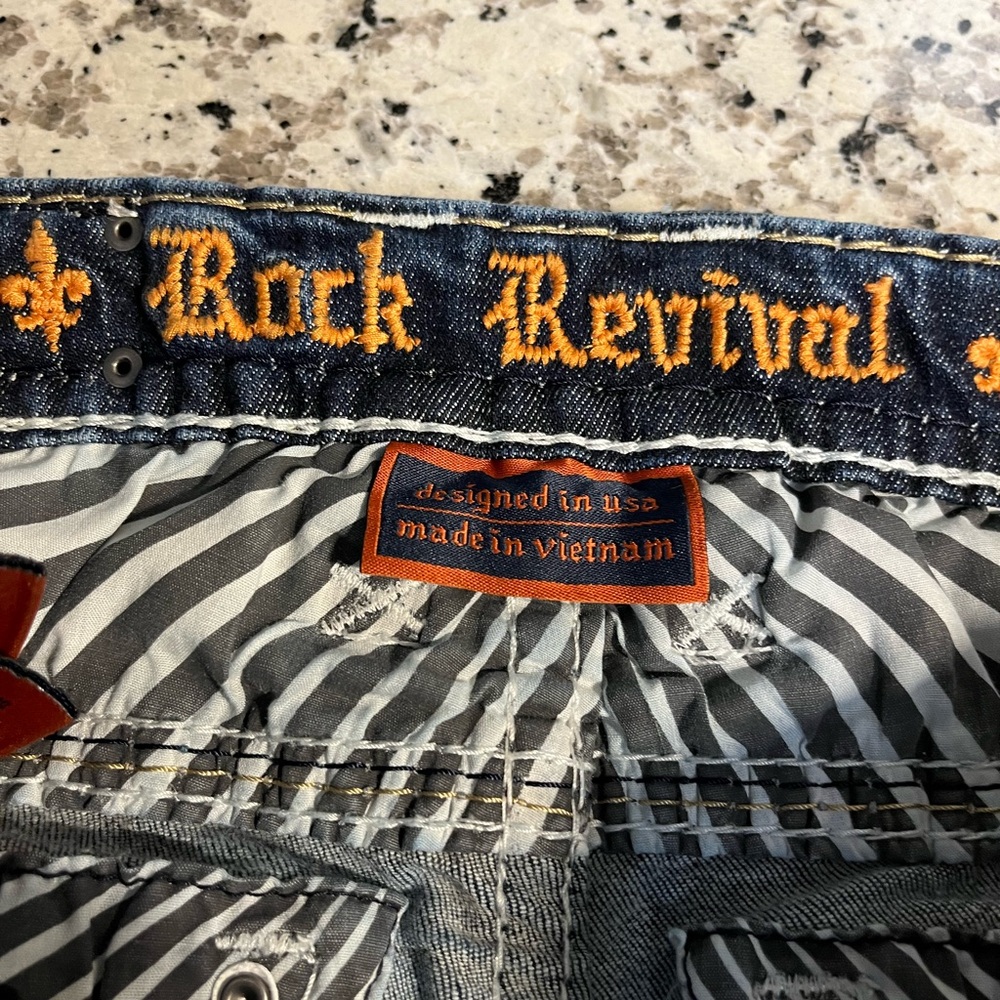 Rock Revival Jeans - Picture 4 of 12